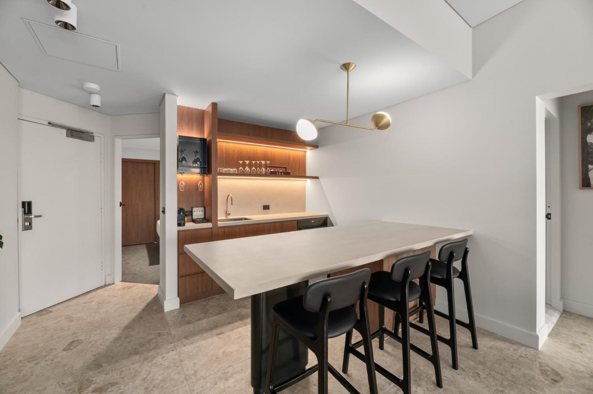 Hotel Balgownie Estate Yarra Glen Pokój zdjęcie A kitchen in a typical apartment